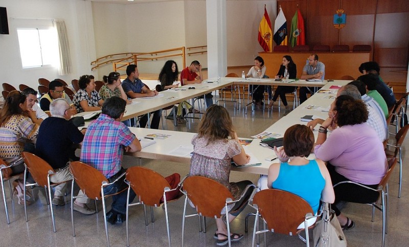 Dos de cada tres alumnos a ciclos formativos se quedan fuera de la preinscripci�n