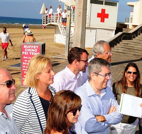 Cinco empresas pugnan al servicio de salvamento, socorrismo y vigilancia de las playas 