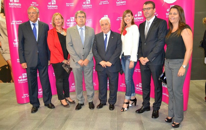 El Centro Comercial El Tablero gana 900 m2 de comercial