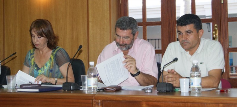 NC-SBT denuncia el caos circulatorio que genera el cierre del aparcamiento del Centro Comercial Ronda 