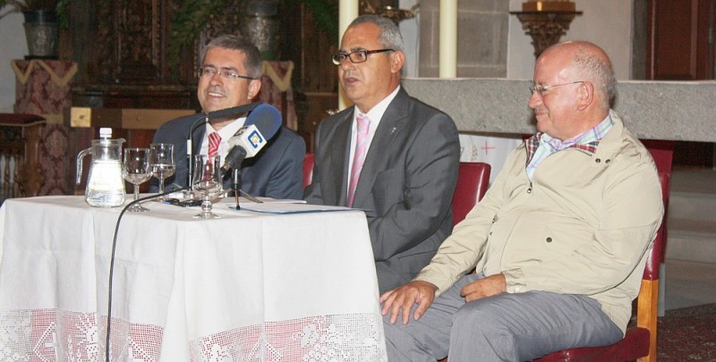 Tunte se impregna de humor con el preg�n de Jos� Mej�as 