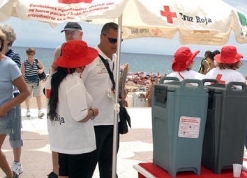 Cruz Roja pone en marcha la XI Campa�a �Este verano qui�rete mucho�