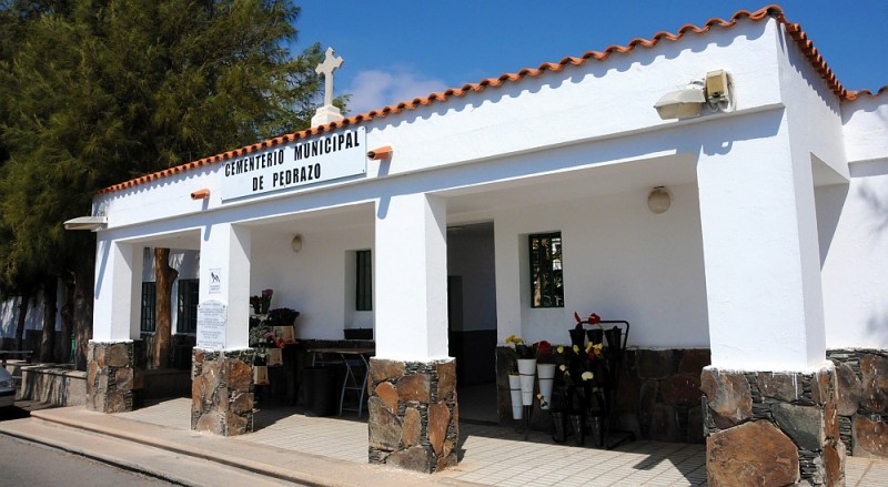 Maspalomas aprueba el reglamento de gesti�n de los cementerios p�blicos