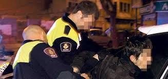 La Polic�a Local detiene en Playa del Ingl�s a un hombre por supuesta venta y trapicheo de coca�na