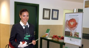 Mog�n renueva el convenio con la Cl�nica Roca para formaci�n en prevenci�n de la salud