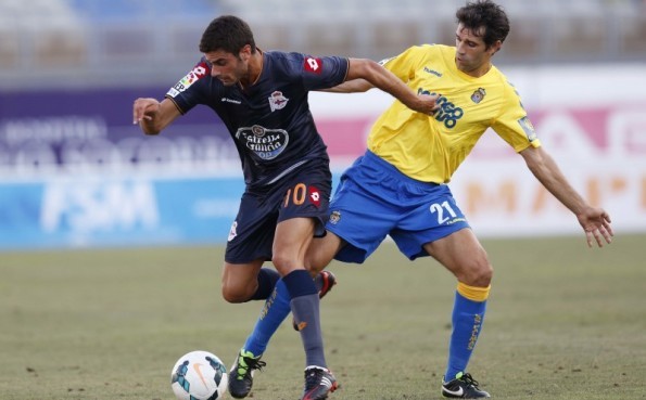 Las Palmas pierde en su debut ligero frente al Depor   