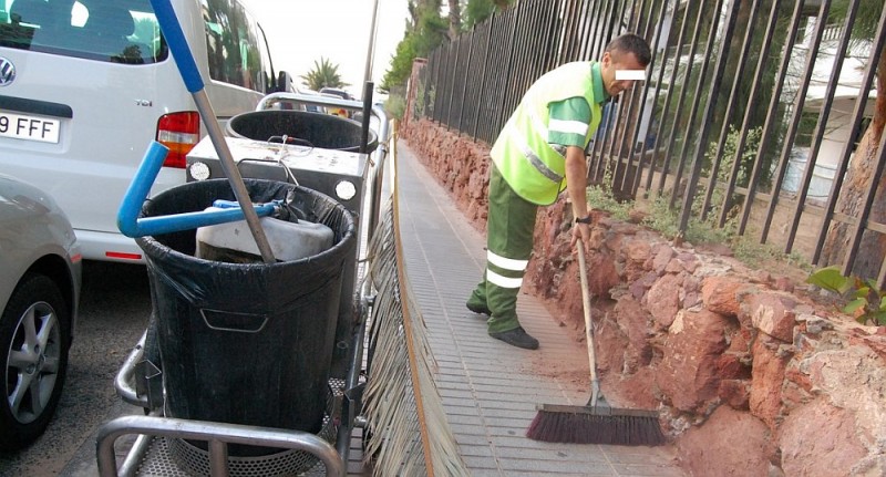 La limpieza y basura de Maspalomas a concurso