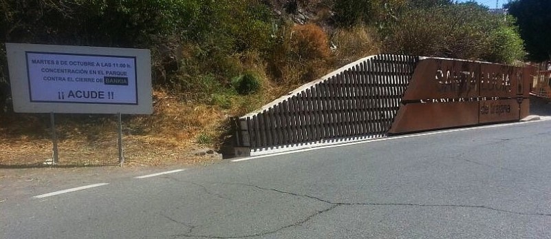 Concentraci�n contra el cierre de Bankia en Santa Luc�a