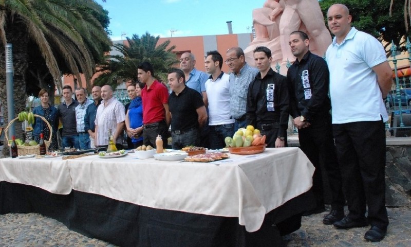 �De Tapas por Vecindario�  fija el segundo jueves de cada mes hasta enero