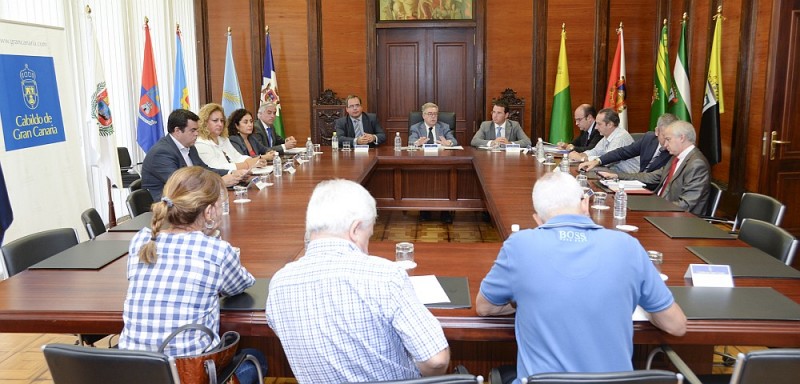PP-NC acuerdan  en el Cabildo de Gran Canaria llevar al Parlamento una modificaci�n de la ley tur�stica