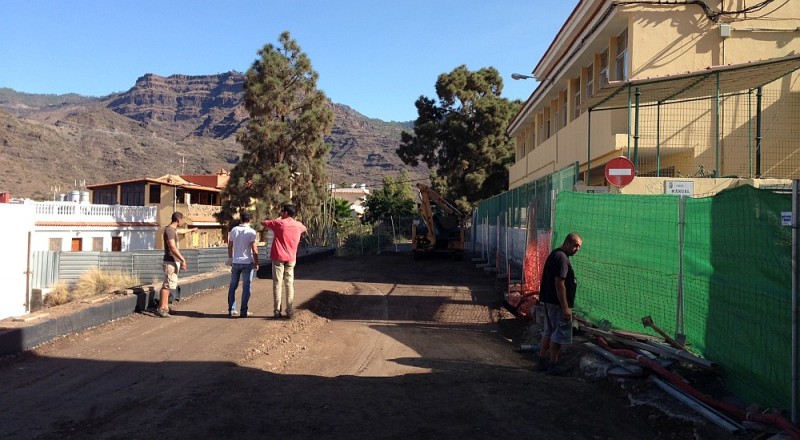 Las obras de la calle El Moc�n finalizan el pr�ximo mes 