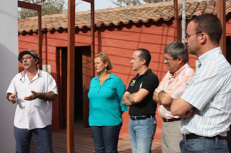 Tirajana licita las gestiones del centro arqueol�gico de Arteara y los cementerios p�blicos