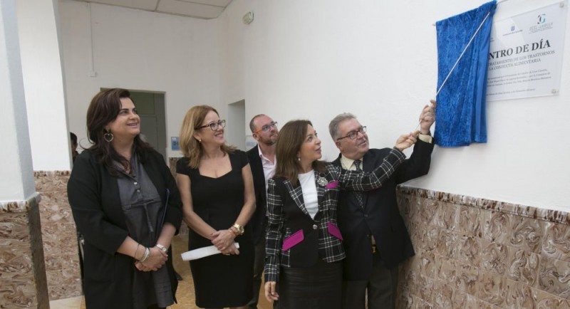 Br�gida Mendoza inaugura el primer centro especializado en trastornos alimentarios