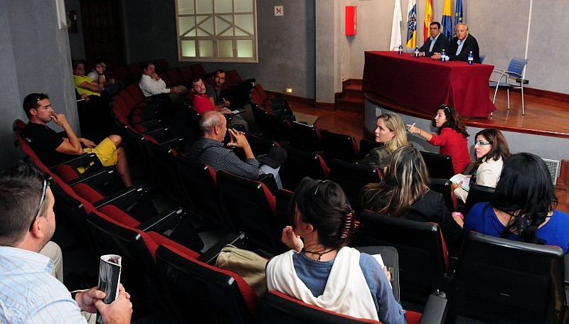 Maspalomas y el Patronato de Turismo apoyar�n el stand LGTB en Fitur 2014