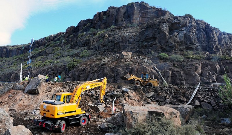 La carretera principal de  La Monta�a seguir� cortada 