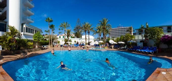 Canarias lidera las pernoctaciones en apartamentos