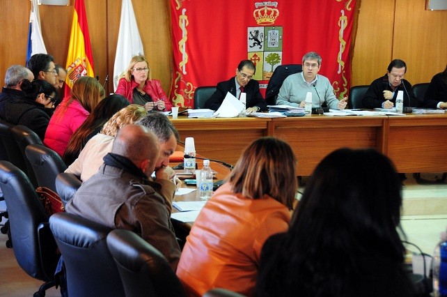San Bartolom� aprueba en el �ltimo Pleno del a�o la plantilla y el presupuesto