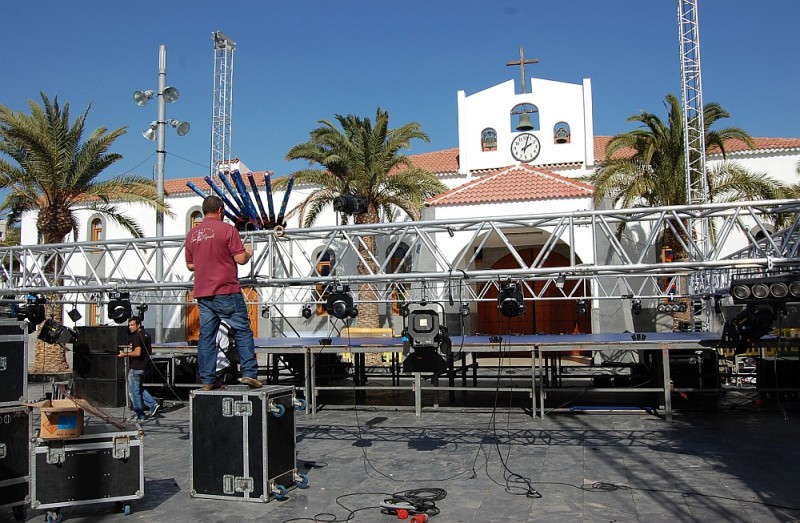 Mog�n ultima los preparativos de la Fiesta Internacional de Fin de A�o