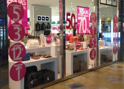 Canarias, la CCAA que menos dinero se destinar� a las rebajas