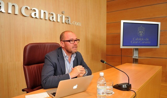 El Cabildo ampl�a hasta 40 el n�mero de proyectos sociales que desarrollan las ONGS 