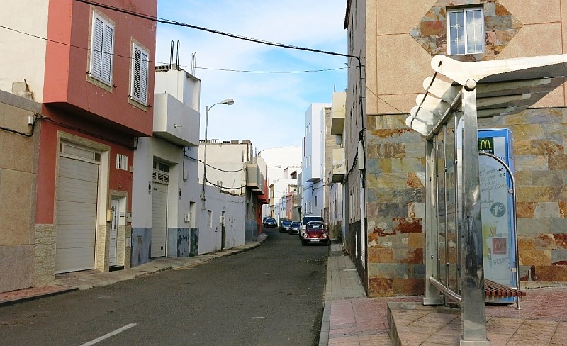 El proyecto Urban contin�a la mejora de La Orilla Baja con un nuevo tramo de calle adoquinada 