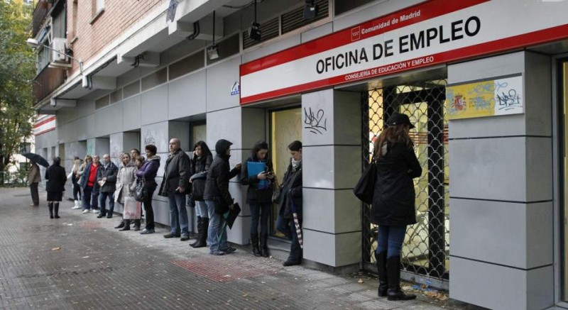 Canarias cierra con 371.000 parados 2013 y una tasa de desempleo del 33,18%