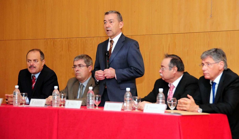 Gobierno de Canarias y San Bartolom� de Tirajana impulsan la renovaci�n tur�stica