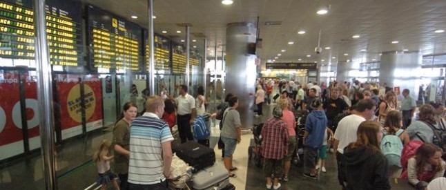 La llegada de turistas extranjeros a Canarias sube un 14,12% en enero