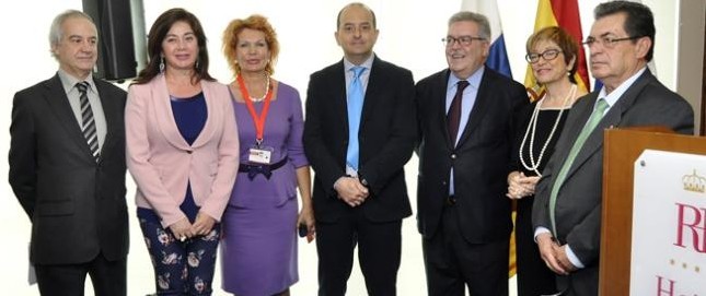 Gran Canaria acuerda con empresarios rusos traer turistas