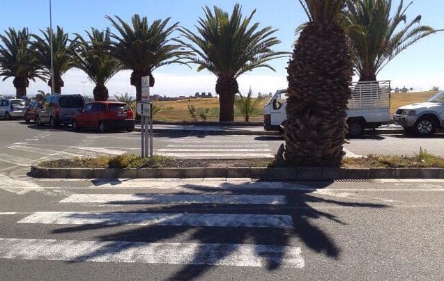 Compromiso-SBT denuncia las barreras arquitect�nicas frente al Hospital San Roque