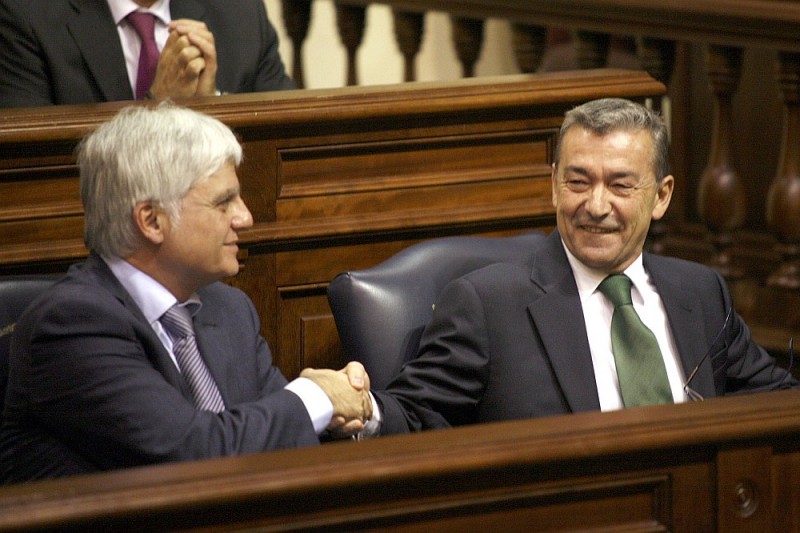 CC y PSOE rechazan debatir la reforma de la Ley Tur�stica propuesta por el Cabildo de Gran Canaria