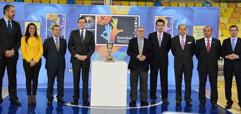 Mariano Rajoy inaugura el �Gran Canaria Arena� destacando el valor del deporte dentro de la Marca Espa�a