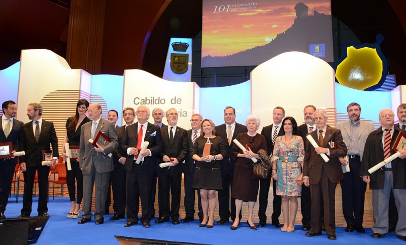 El Cabildo entrega sus Honores y Distinciones de 2014