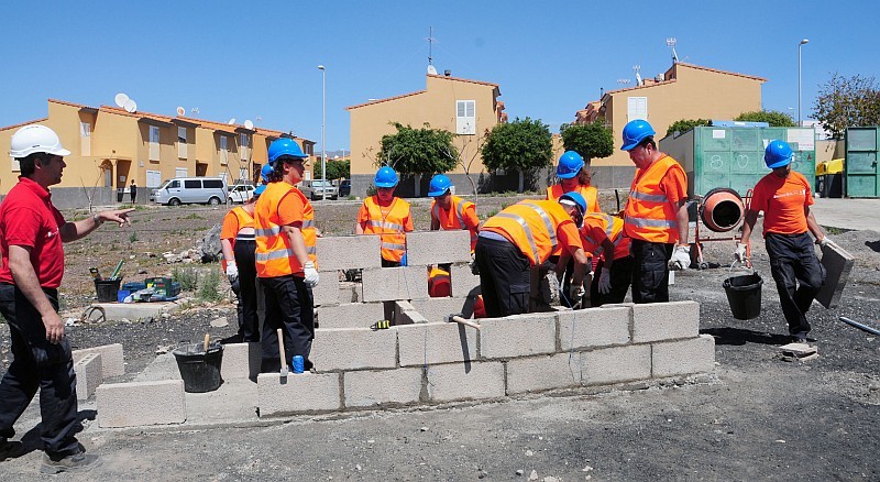 Alumnos del Centro de Formaci�n del Tablero recuperar�n el parque  de Sonnenland