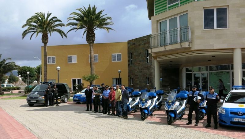 Santa Luc�a refuerza el parque m�vil de la Polic�a Local