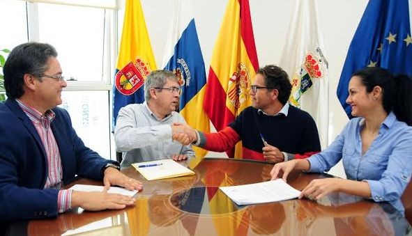 Maspalomas firma un acuerdo con Viveros Mog�n para embellecer rotondas