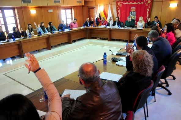 El Pleno Tunte aprueba una modificaci�n para culminar el Centro Deportivo de El Tablero