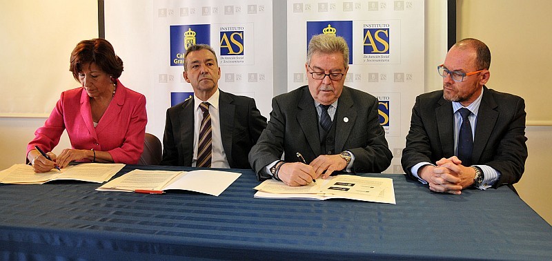 Gobierno y Cabildo firman un convenio para atender a personas en situaci�n de Dependencia