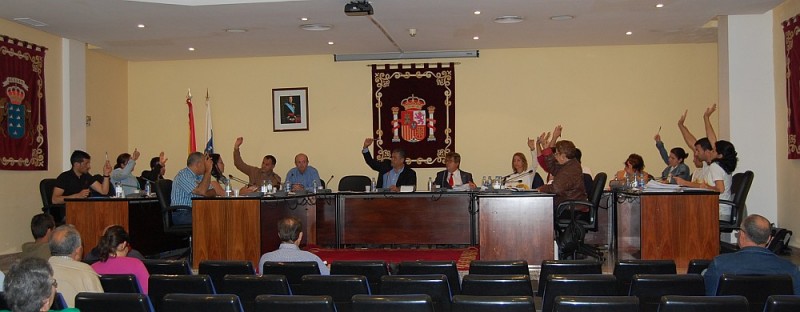 Mog�n modifica la ordenanza del taxi