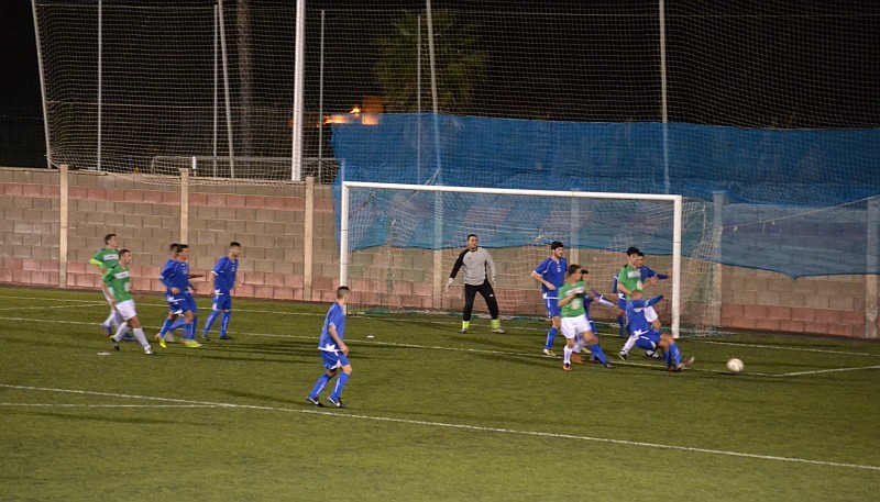 El Teror se impone por la m�nima  ante la U.D. San Fernando