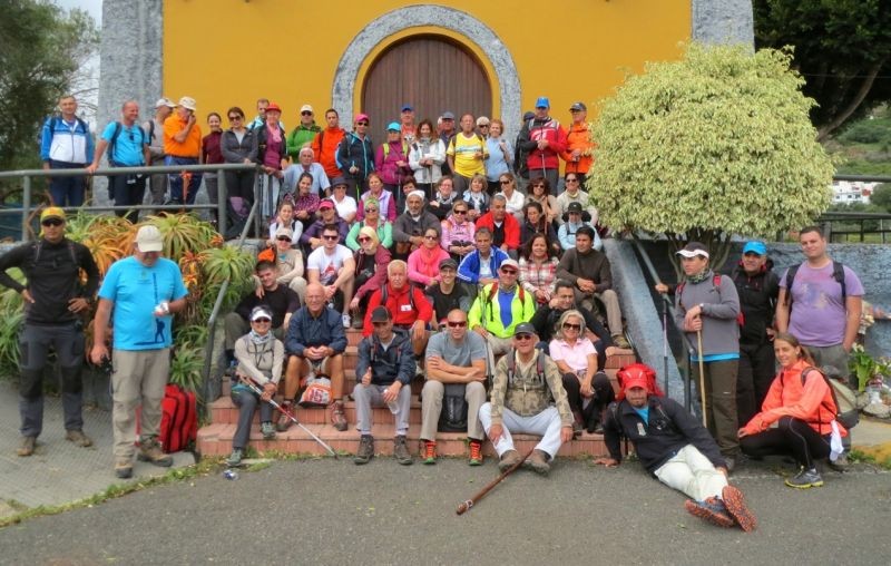 Senderistas de Tirajana vuelven a echarse al monte