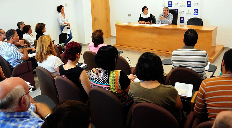 El director general de Formaci�n Profesional y de Educaci�n de Adultos visita Maspalomas