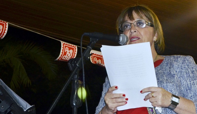 Carmen P�rez �la maestra� pregona las Fiestas de Ayagaures 2014