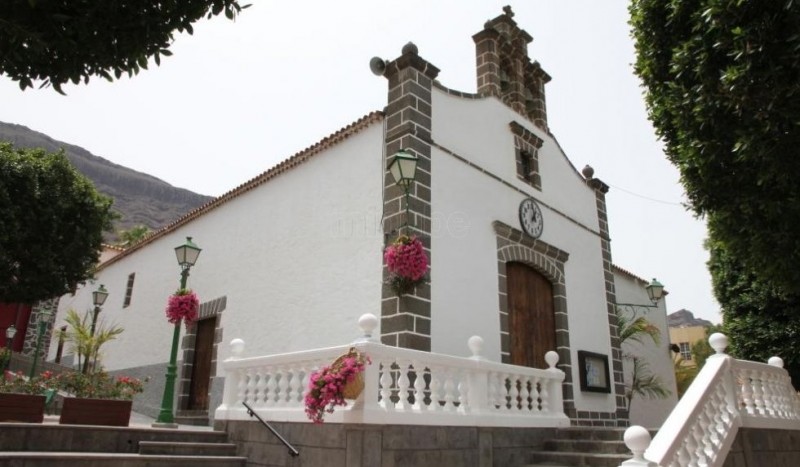 Mog�n presenta la conmemoraci�n del Bicentenario de su Iglesia y del municipio