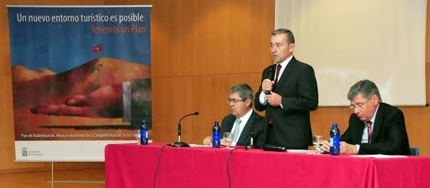 Paulino Rivero presenta en Maspalomas �Un nuevo entorno tur�stico es posible-Tenemos un Plan�