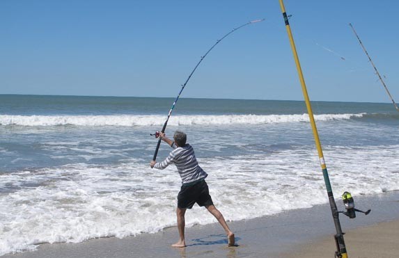 NC-SBT  pide  anular el decreto que proh�be  pescar en 26 playas