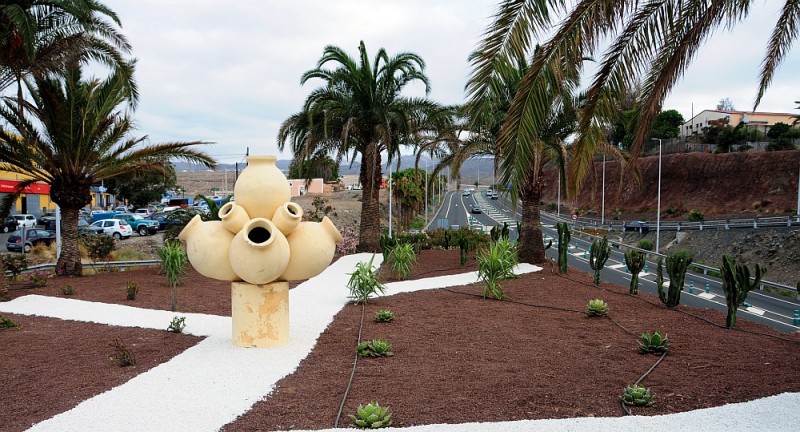 Maspalomas recupera y embellece la entrada a la urbanizaci�n tur�stica 