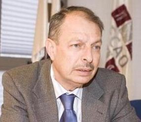 �La plataforma UNETE Y FECAO,  anuncia que defender� los Centros Comerciales en San Bartolom� de Tirajana� 