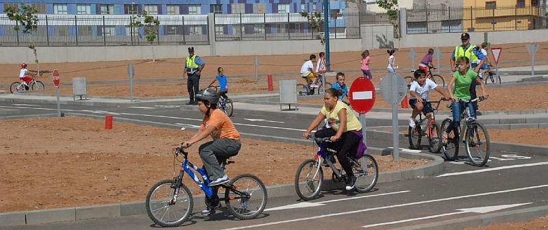 Caminos Escolares Seguros promociona el uso de la bici en la Zona Urban