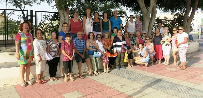 Santa Luc�a promueve entre los mayores el ocio saludable con una salida a la talasoterapia